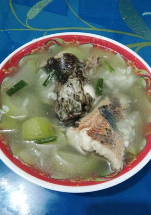 Hình của món Cá lóc nấu canh bầu.