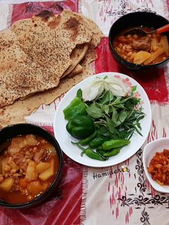 عکسی از دستور دیزی جون با نون خونگی🤭😉