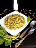 ক্রিমি স্পিনাচ ম্যাকারনি