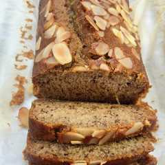 Banana Bread aka Bolu Pisang রেসিপির প্রধান ছবি