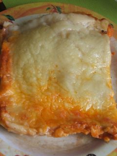 Mai ebéd teljeskiőrlésű lisztből készült házi laagne recept fotója