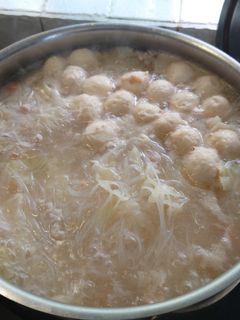 米粉魚丸湯 的食譜成品照片