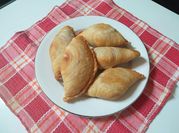 Gambar frozen karipap