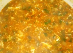 O poză a rețetei Ciorbă de praz cu multe legume.