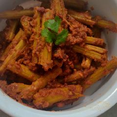 A picture of Drumsticks Sabji.