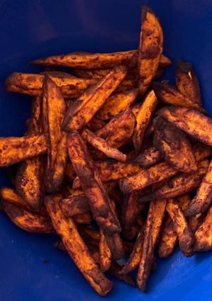 A picture of Seasoned Air Fryer Sweet Potato Fries.