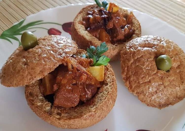 Steps to Prepare Award-winning Bunny chow- my version