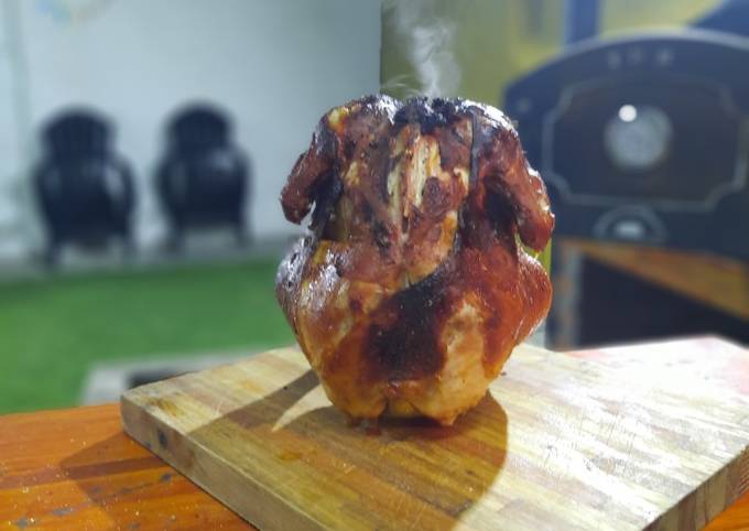 Pollo sentado a la cerveza en horno se Barro Receta de Adrian Molina-  Cookpad