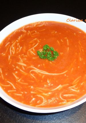 Une photo de Velouté de tomates maison aux vermicelles