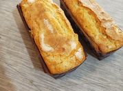Una foto de budín de manzana