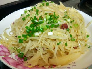 มันฝรั่งเส้นผัด (จีนเสฉวน)