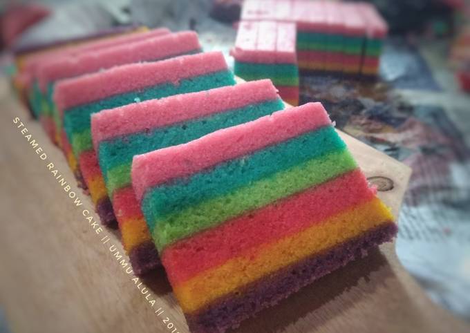 Resep Rainbow Cake Kukus Lembut Oleh Ummu Alula - Cookpad