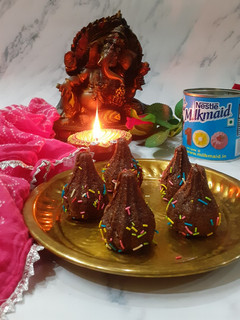 A picture of Cocoa modak.