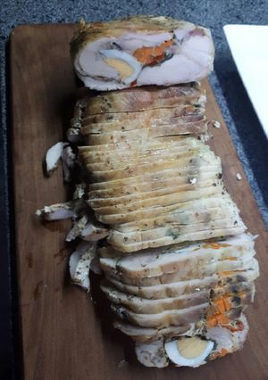 Una foto de Arrollado de pollo al horno