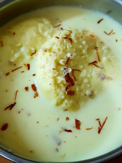 ரசமலாய் (Rasamalaai recipe in tamil) செய்முறை முக்கிய புகைப்படம்