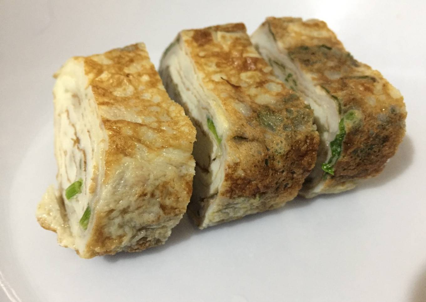 Japanese rolled omelette