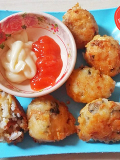 Foto resep Bola-bola nasi