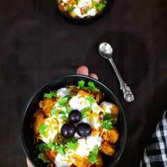 A picture of Aloo Chaat.