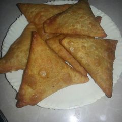A picture of Beef samosas.