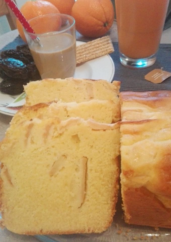 Una foto de Bizcocho de manzana sin gluten