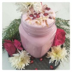 A picture of Pomegranate lassi.