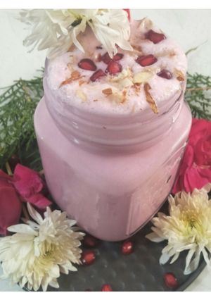 A picture of Pomegranate lassi.