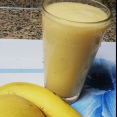 Mango mix banana juice A picture of Mango mix banana juice.