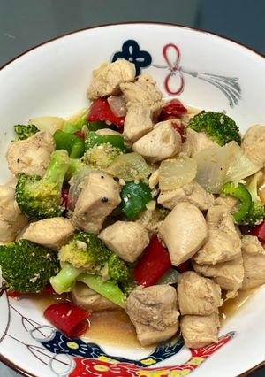 Foto resep Tumis ayam brokoli