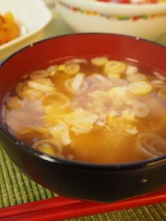 A picture of Natto Miso Soup with Egg.