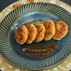 A picture of Rice Pakora/ Rainy Day Special Pakora Recipe/ Shallow Fry Rice Tikki for Monsoon!.