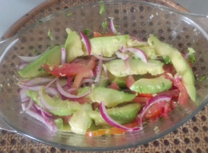 Una foto de Ensalada de aguacate