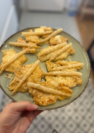 Una foto de Pechugas gratinadas con espárragos