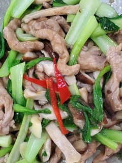 青江菜與香菇炒肉絲 的食譜成品照片