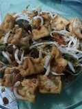 Tumis 3 T (toge tahu tauco) lado ijo