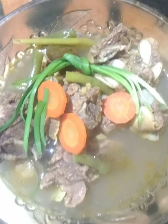 Langkah Gampang Membuat Resep Sop tulang sapi yang Lezat Sekali Anti Ribet, Bisa Manjain Lidah