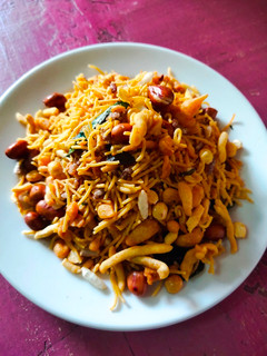 மிக்ஸர் செய்முறை முக்கிய புகைப்படம்