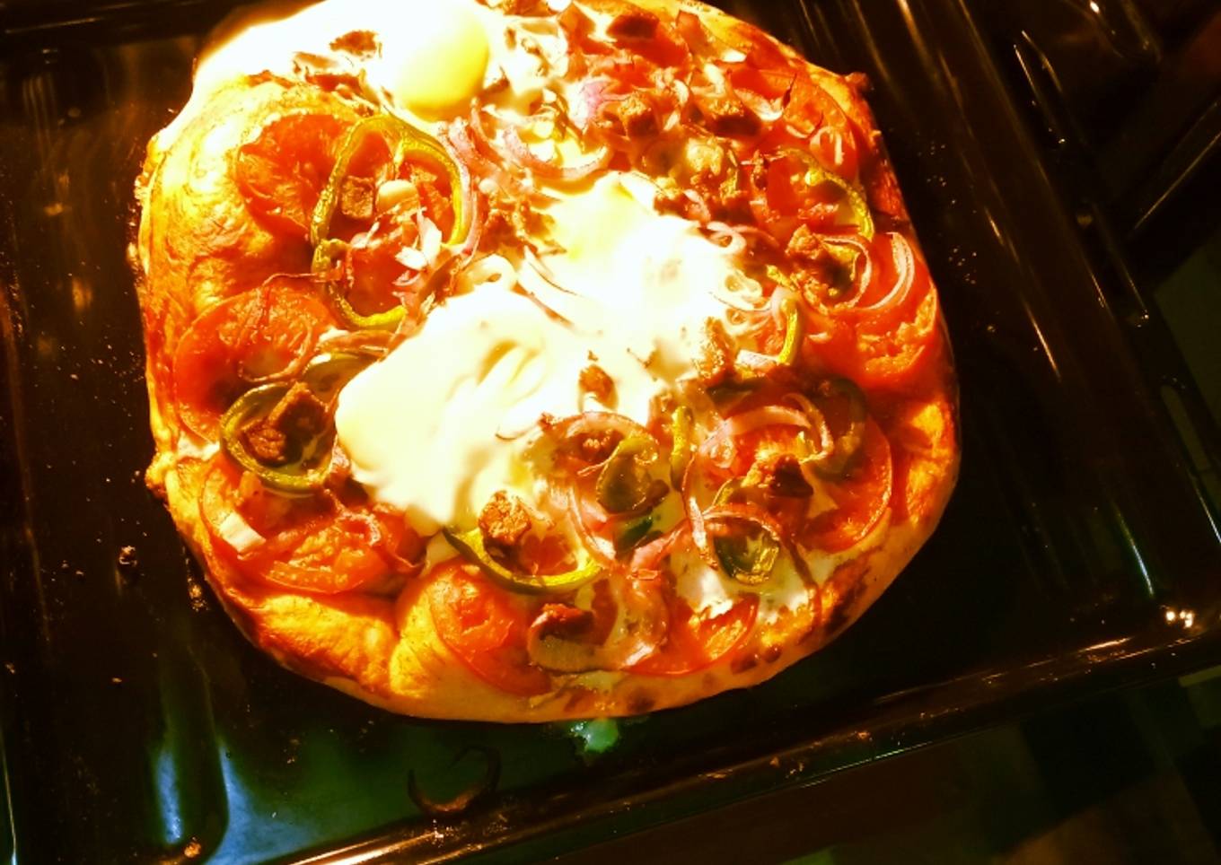 Cheeseless pizza 🍕