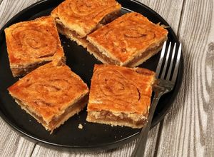 Almáspite fahéjas csigatésztával gluténmentes recept fotója