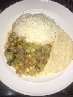 Una foto de Picadillo de chayote y carne molida