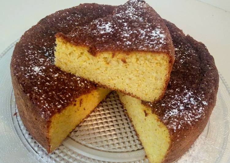 Bizcocho de naranja y almendras (sin gluten y sin lactosa)