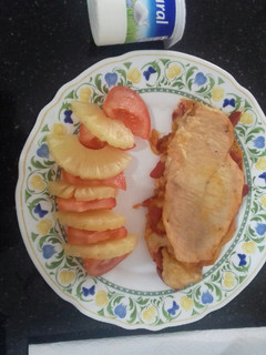 Una foto de Pechuga de pollo rellena