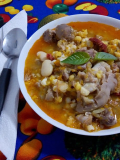 Una foto de Locro criollo no muy grasoso