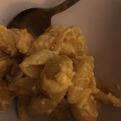 A picture of Creamy crockpot mac and cheese.