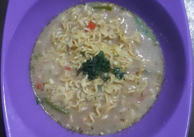 Cara Gampang Membuat Mie Indomie Kuah Bumbu Kacang yang Bisa Manjain Lidah