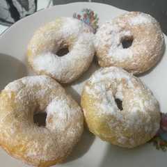 รูปของ Donat salju