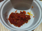 Sambal bawang (sambal pelengkap sajian utama)
