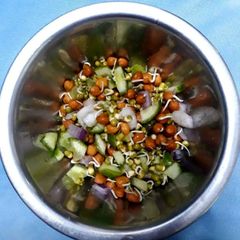 A picture of Sprouts Chaat.