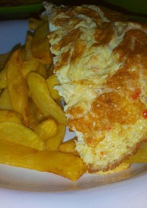 A picture of Chips and egg.