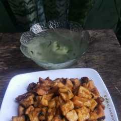 A picture of Bakmoy ayam dan tahu.