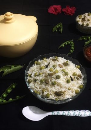 A picture of Green Peas Capsicum Pulao.